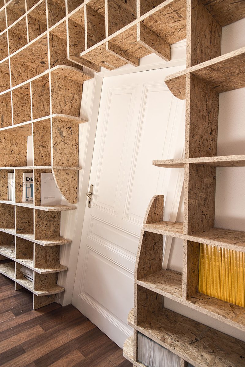 Tilt-Shift Bookshelf, Image 13
